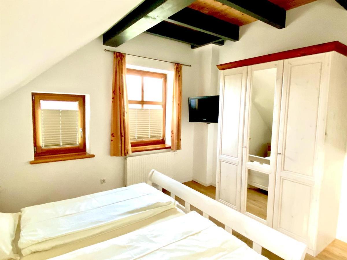 Oltmanns Ferienhaus Bummert Am Hafen 글레트지일 외부 사진