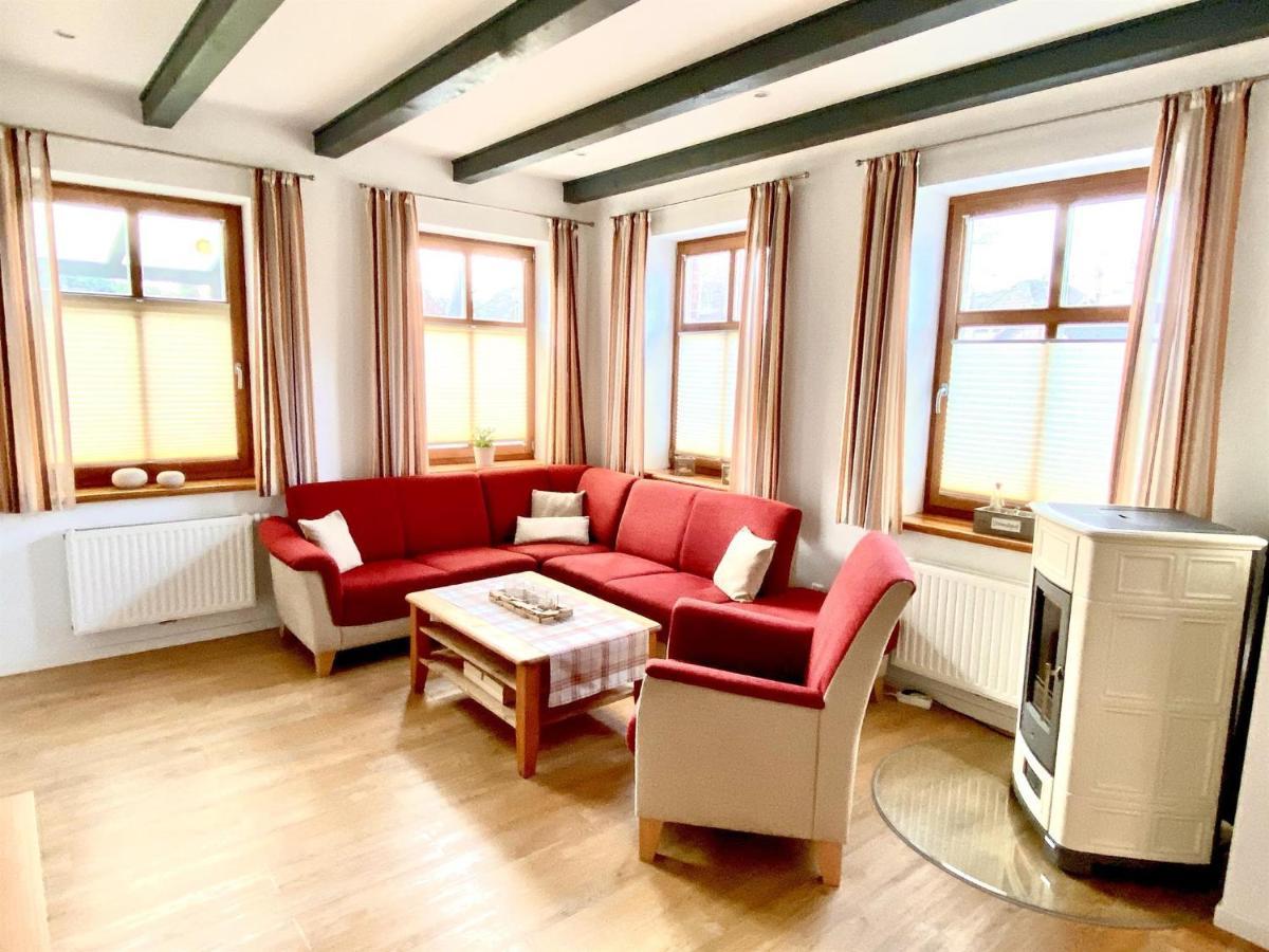 Oltmanns Ferienhaus Bummert Am Hafen 글레트지일 외부 사진